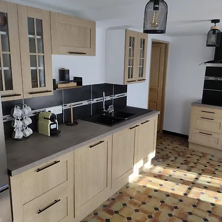 Semesterbostad Les Pti'colos La Neuville-les-Dorengt